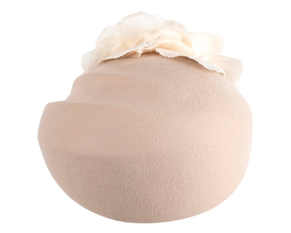 Nude Felt Beret Hat with Flower - Image 3