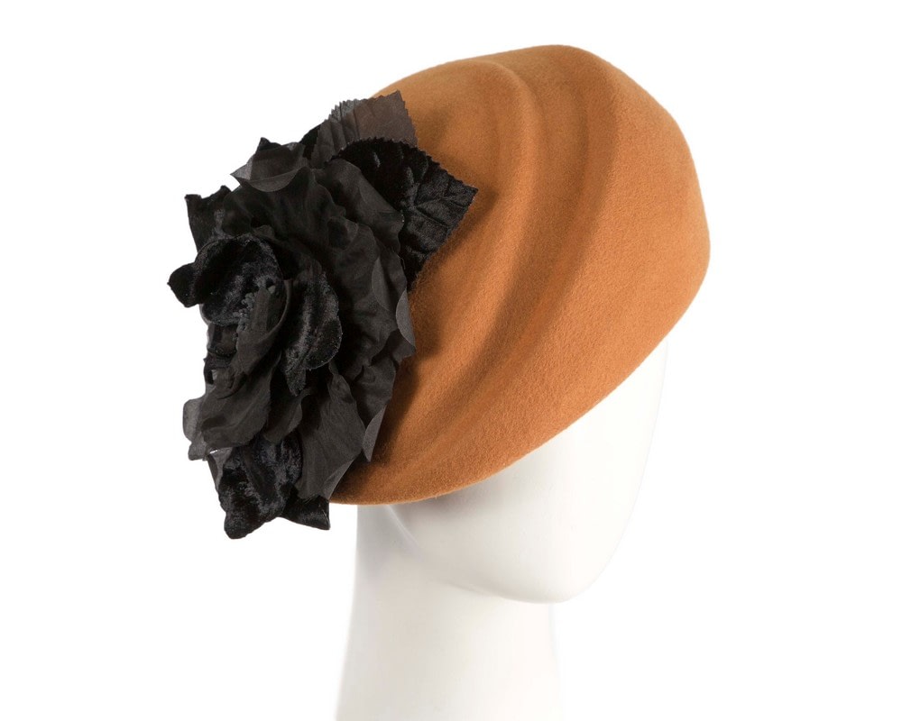 Fascinators Online - Rust Felt Beret Hat with Black Flower