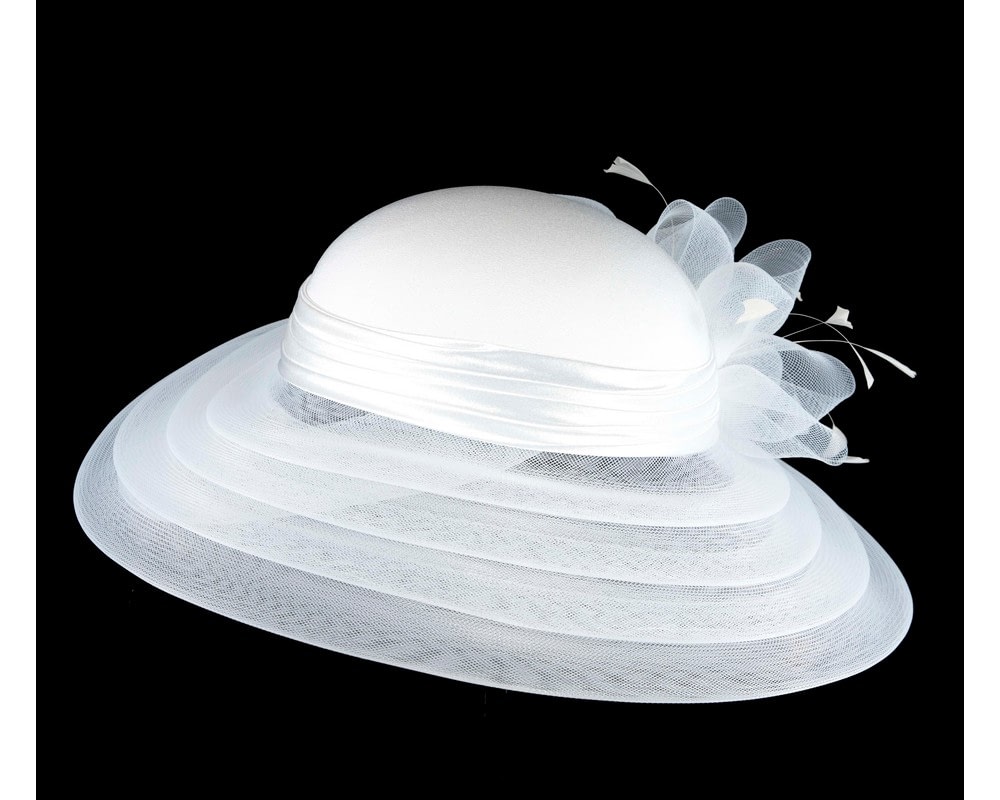 White custom made Mother of the Bride hat - Fascinators Online White custom made Mother of the Bride hat - Image 5