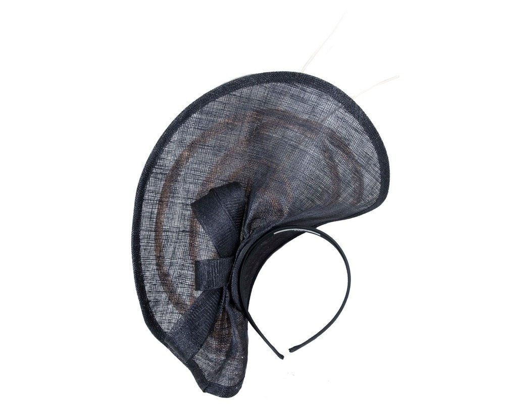 Elegant Navy & Cream Sinamay Fascinator by Max Alexander - Fascinators Online Elegant Navy & Cream Sinamay Fascinator by Max Alexander - Image 4