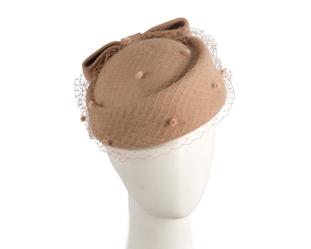 Fascinators Online - Large beige felt beret hat with veil