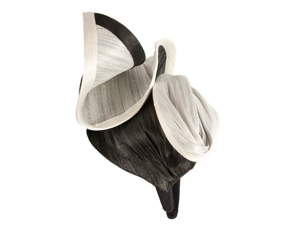Bespoke cream & black racing fascinator by Fillies Collection - Image 4