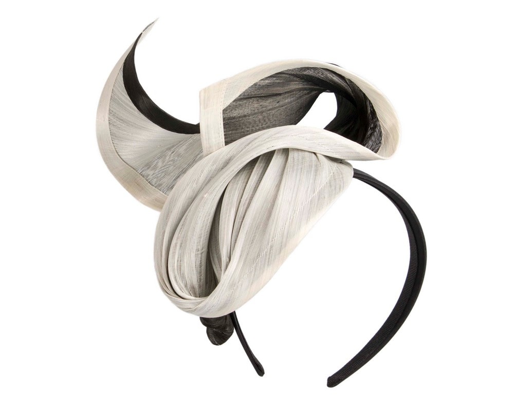 Fascinators Online - Bespoke cream & black racing fascinator by Fillies Collection