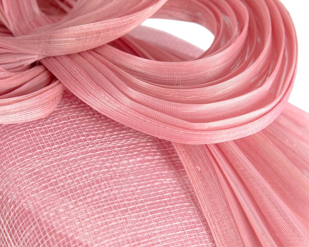 Exquisite dusty pink spring racing fascinator by Fillies Collection - Image 5