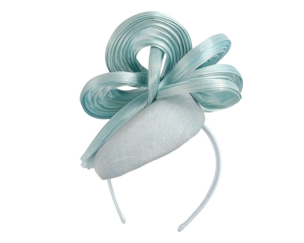 Exquisite light blue spring racing fascinator by Fillies Collection - Fascinators Online Exquisite light blue spring racing fascinator by Fillies Collection - Image 6