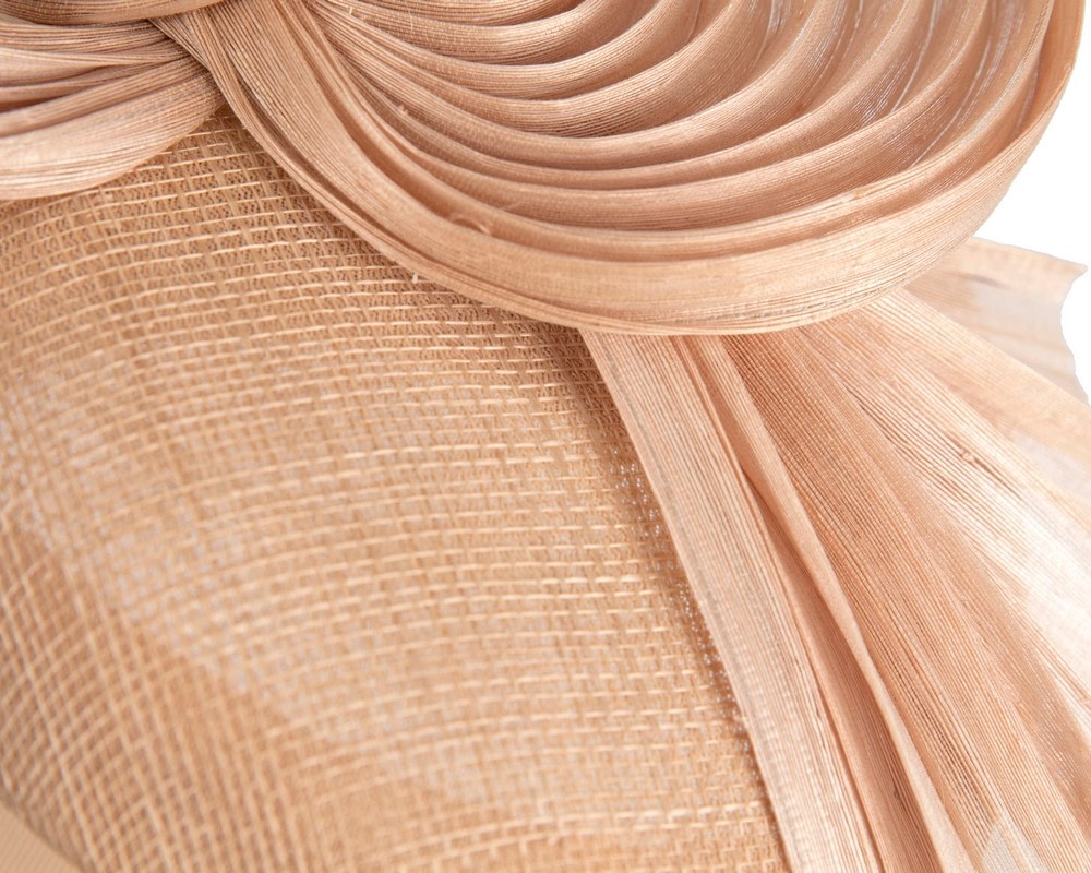 Exquisite nude spring racing fascinator by Fillies Collection - Image 5