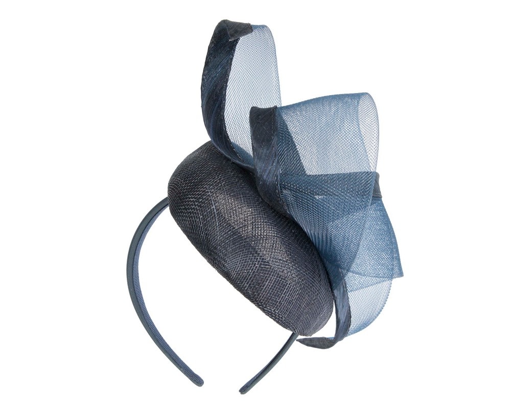 Elegant Navy Pillbox Fascinator for Spring Racing - Image 6