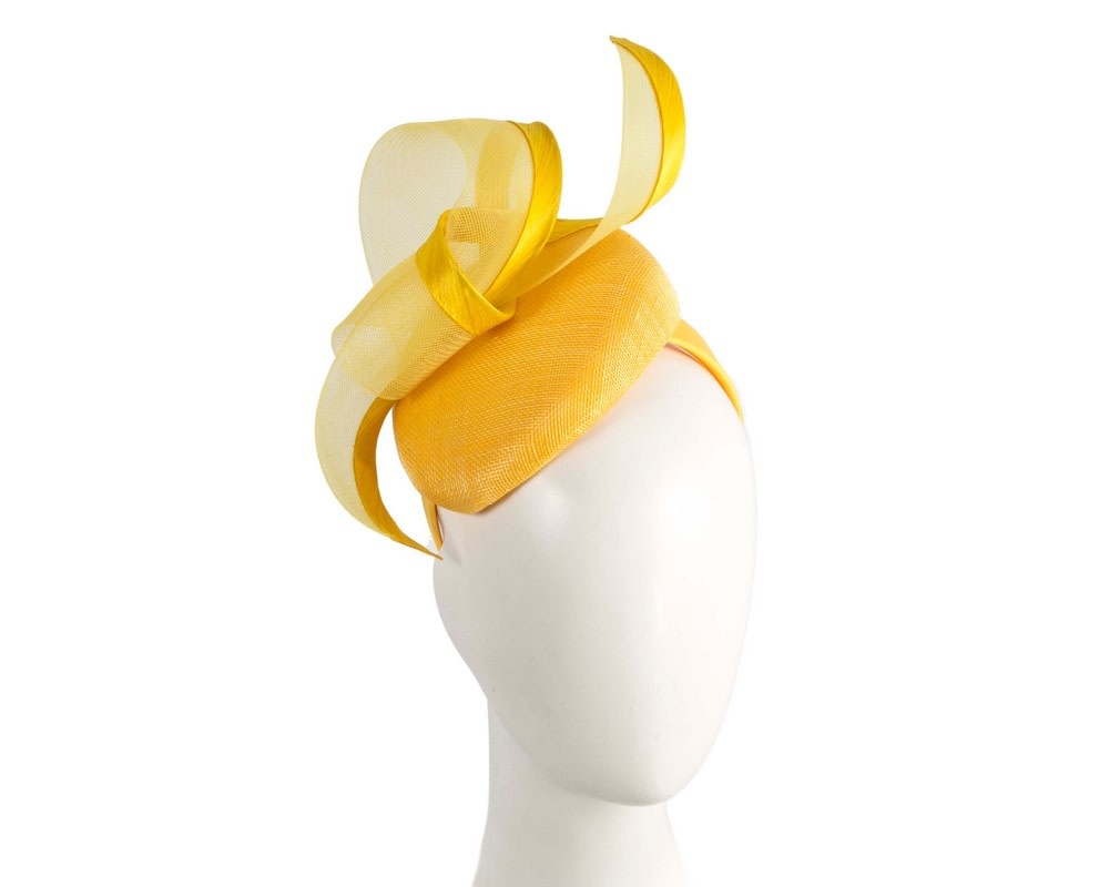 Fascinators Online - Elegant Yellow Pillbox Fascinator for Spring Racing