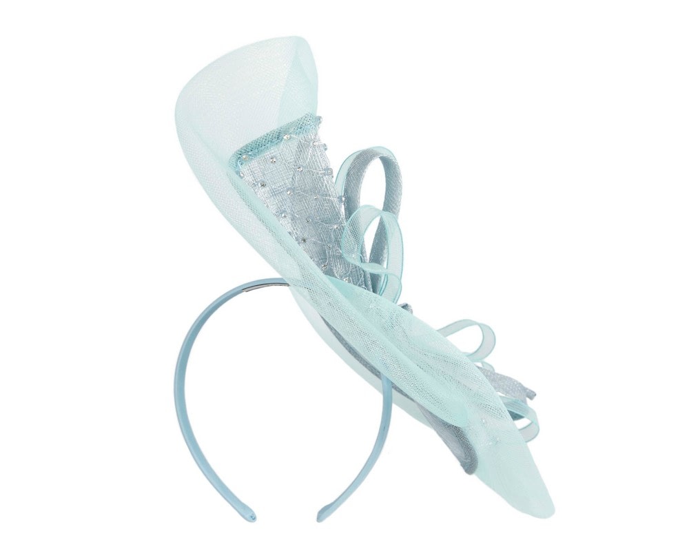 Large light blue fascinator with rhinestones - Image 4