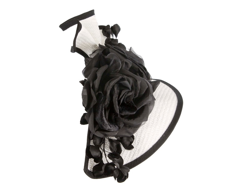Bespoke large white & black flower fascinator by Fillies Collection - Fascinators Online Bespoke large white & black flower fascinator by Fillies Collection - Image 4