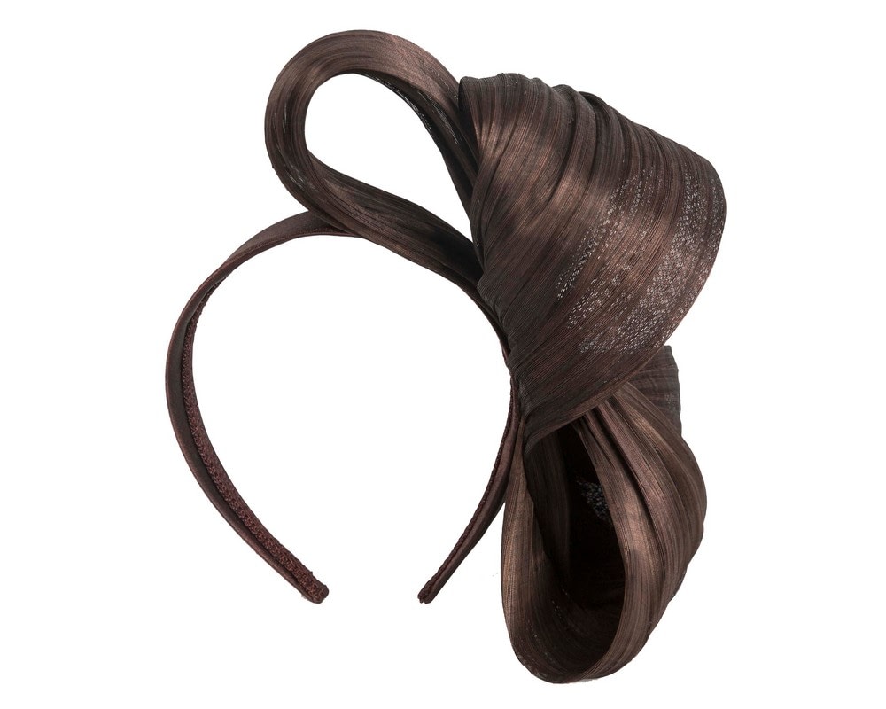 Chocolate-colored bow racing fascinator by Fillies Collection - Image 4