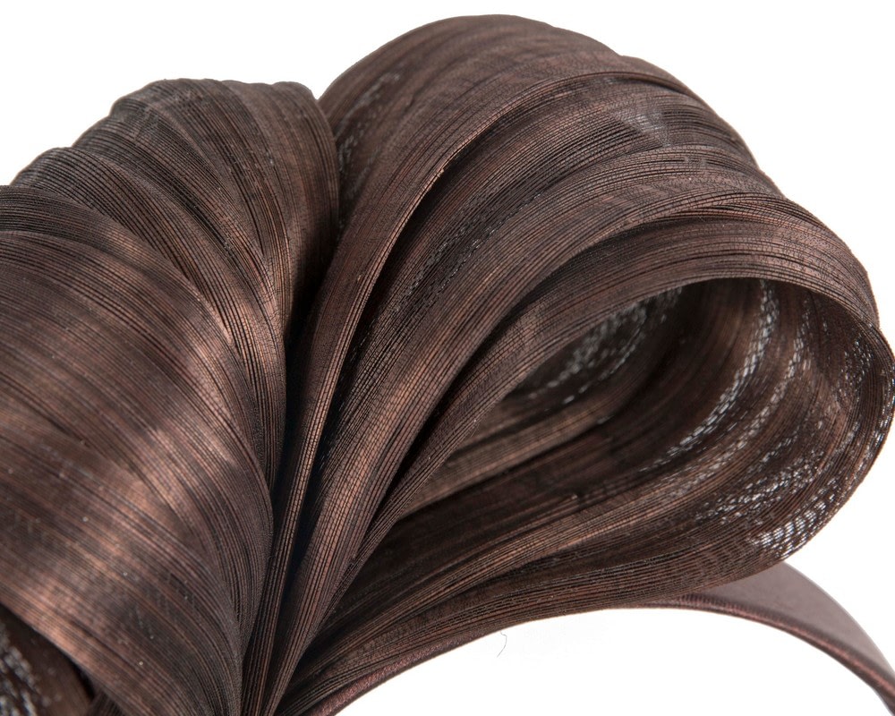 Chocolate-colored bow racing fascinator by Fillies Collection - Image 3