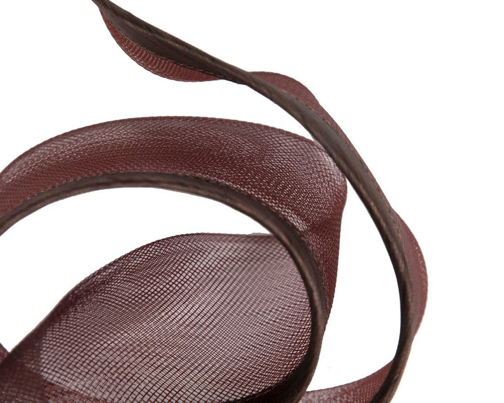 Twisted chocolate racing fascinator by Fillies Collection - Image 3