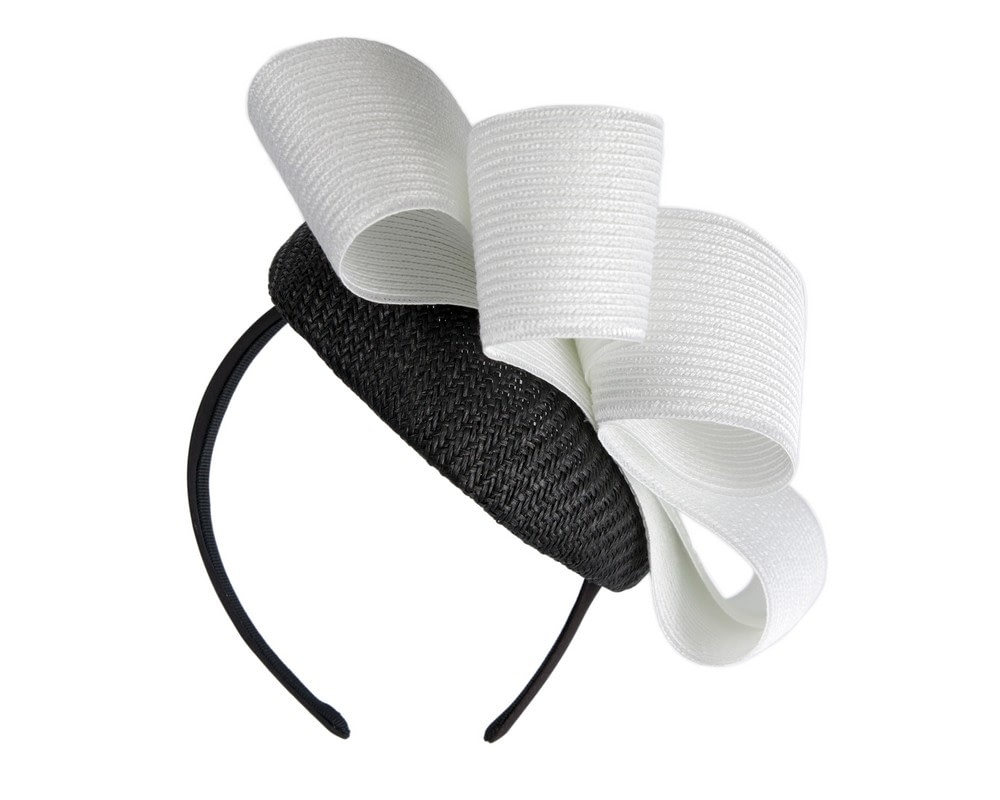 Black & White racing pillbox fascinator by Fillies Collection - Image 6