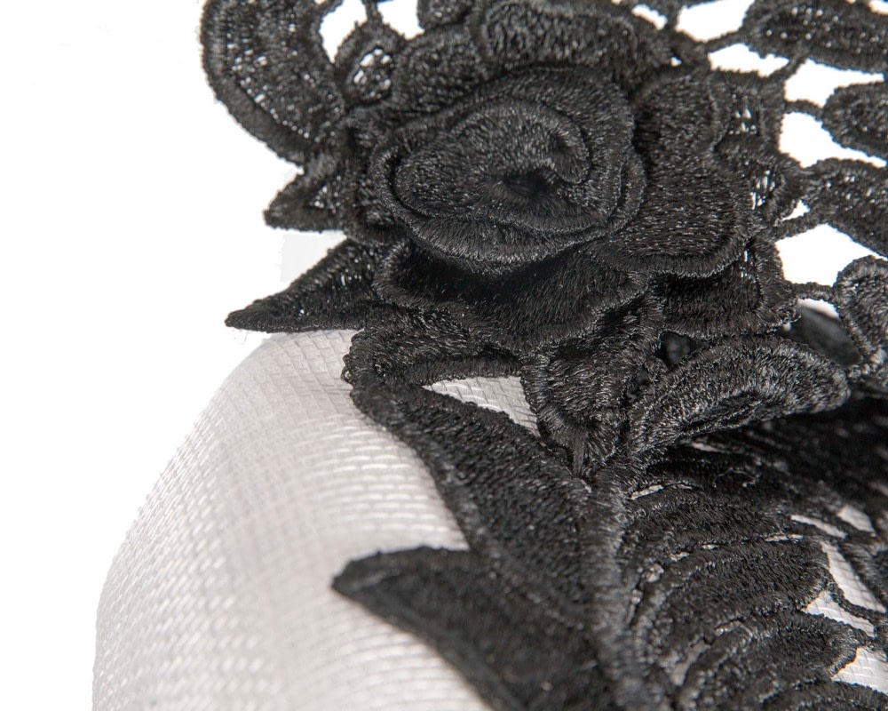 Sophisticated White & black Pillbox Fascinator by Fillies Collection - Fascinators Online Sophisticated White & black Pillbox Fascinator by Fillies Collection - Image 5