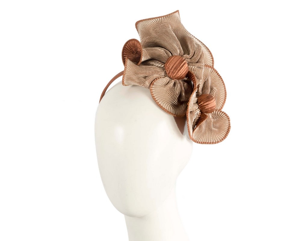 Fascinators Online - Exclusive tan & nude fascinator by Max Alexander