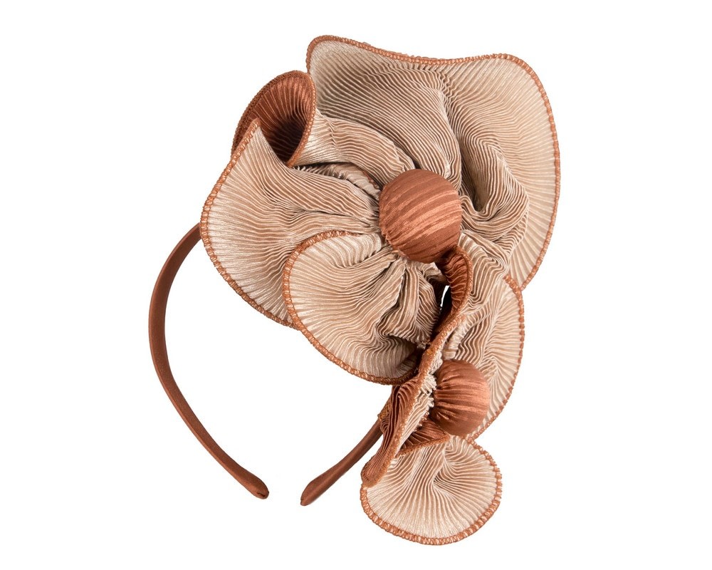 Fascinators Online - Exclusive tan & nude fascinator by Max Alexander