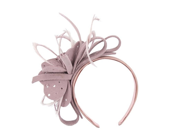 Fascinators Online - Dusty Pink felt flower and feathers winter fascinator