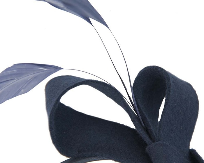 Fascinators Online - Navy felt bow winter fascinator