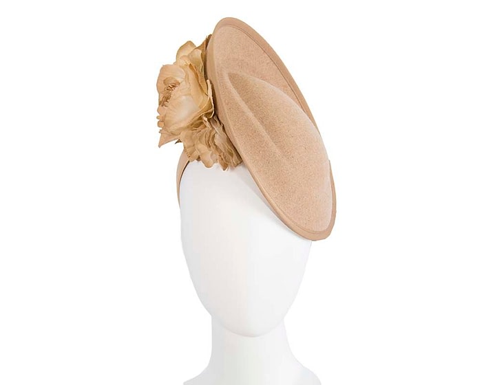 Fascinators Online - Large beige plate with flowers by Fillies Collection