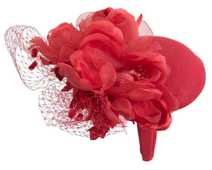 Red pillbox fascinator with flower by Fillies Collection - Image 6