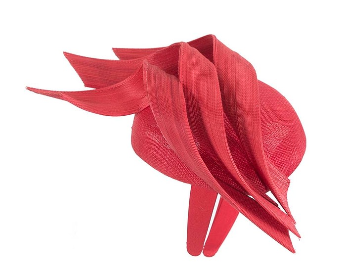Red pillbox racing fascinator with jinsin trim by Fillies Collection - Image 4
