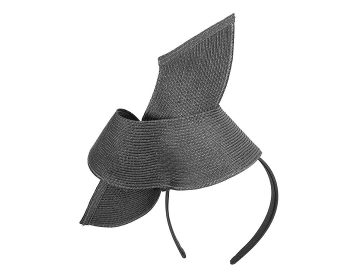 Fascinators Online - Stylish black Australian Made racing fascinator by Max Alexander