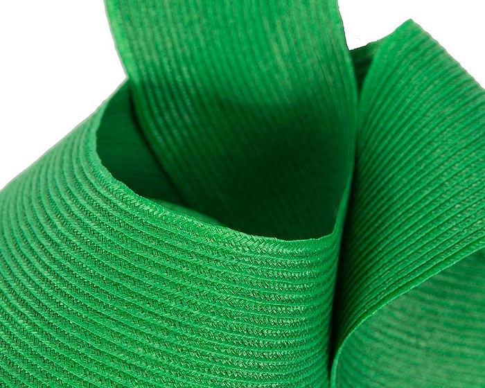 Stylish green Australian Made racing fascinator by Max Alexander - Image 3