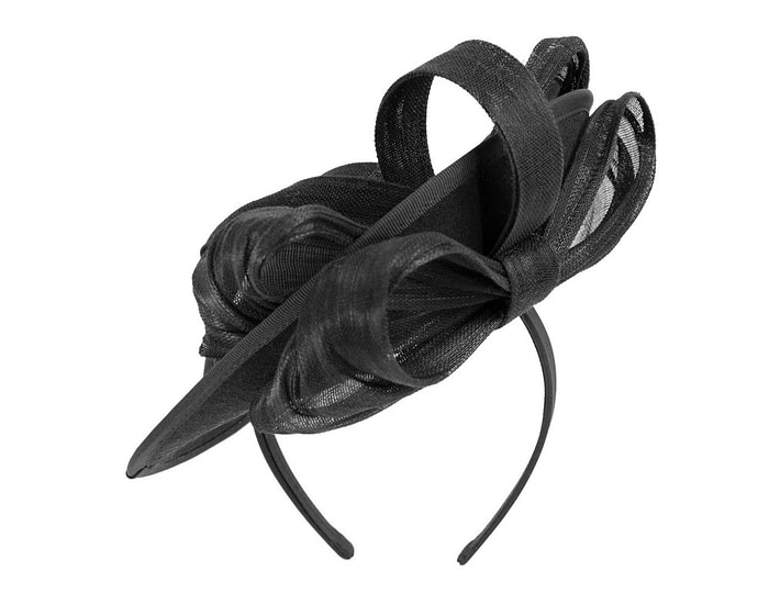 Bespoke black winter plate fascinator with bow by Fillies Collection - Image 4
