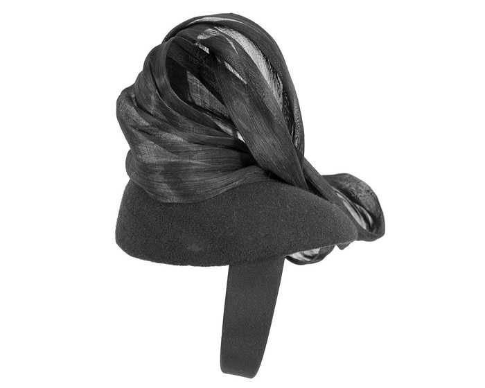 Bespoke black pillbox with bow by Fillies Collection - Image 4