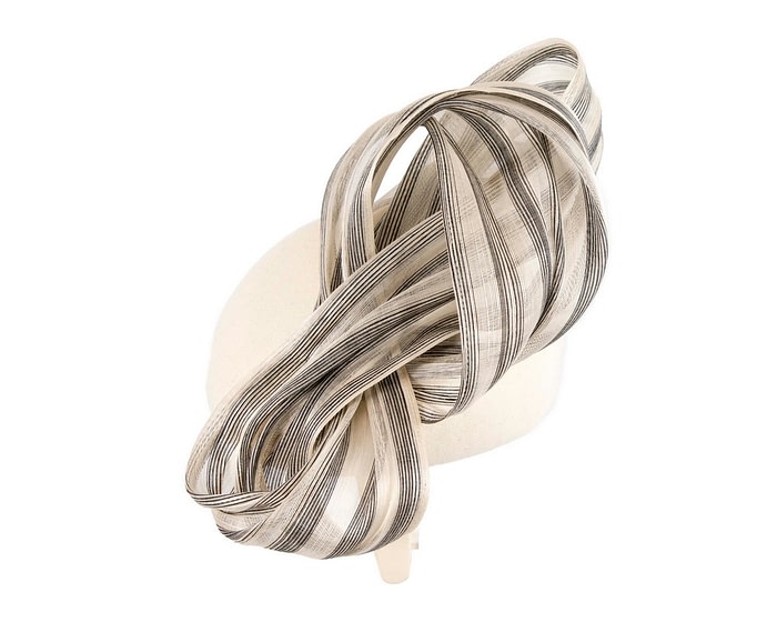 Bespoke cream & black pillbox with bow by Fillies Collection - Image 3