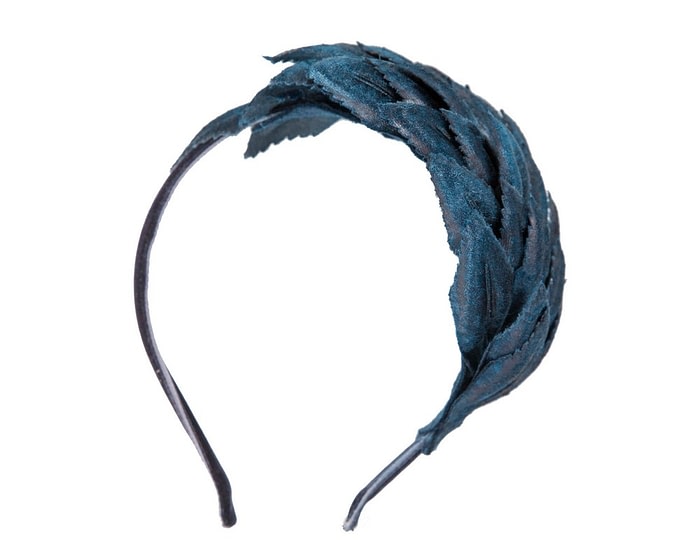 Petite navy fascinator by Max Alexander - Image 2