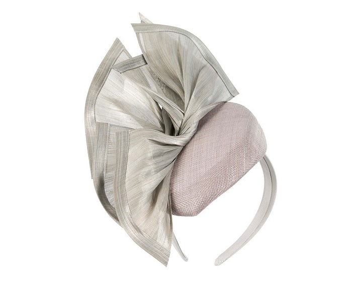Bespoke silver racing pillbox fascinator by Fillies Collection - Image 2