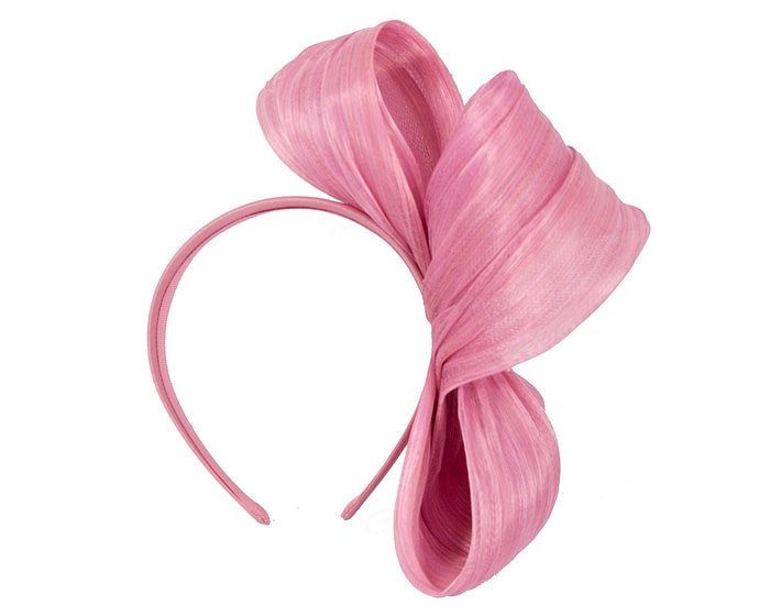 Dusty pink bow racing fascinator by Fillies Collection - Image 4