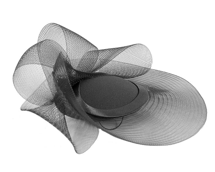 Black custom made Mother of the Bride cocktail hat - Image 3