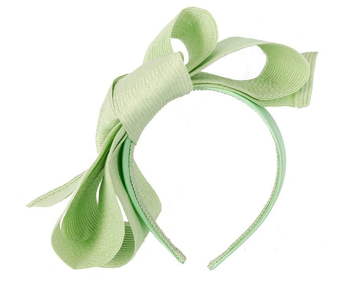 Large lime bow fascinator by Max Alexander - Image 2