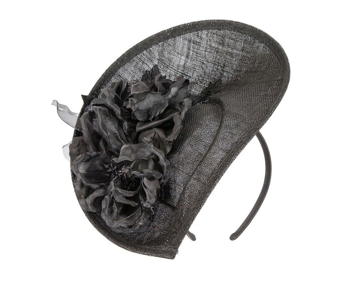 Bespoke black sinamay fascinator with flower by Max Alexander - Image 2