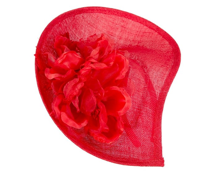 Bespoke red sinamay fascinator with flower by Max Alexander - Image 3