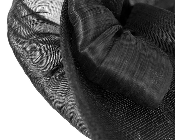 Bespoke black sinamay fascinator with bow by Fillies Collection - Image 5