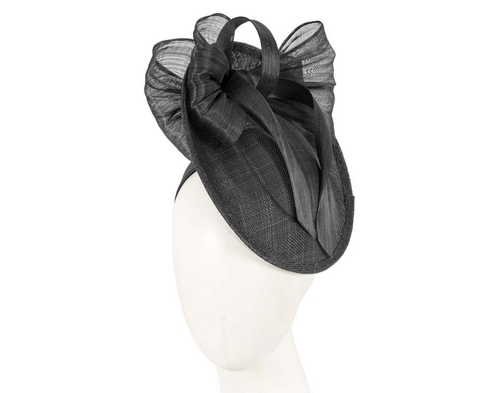 Bespoke black sinamay fascinator with bow by Fillies Collection