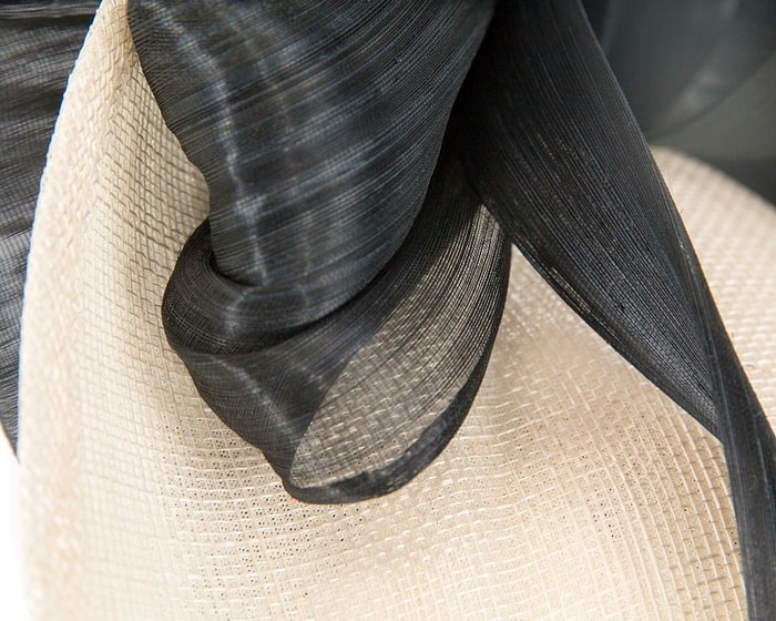 Bespoke cream sinamay fascinator with black bow by Fillies Collection - Image 6