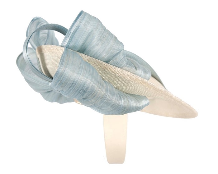 Bespoke cream sinamay fascinator with blue bow by Fillies Collection - Image 5