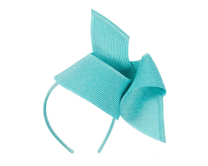 Stylish turquoise Australian Made racing fascinator by Max Alexander - Image 2
