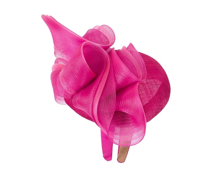Large fuchsia fascinator by Fillies Collection - Image 4
