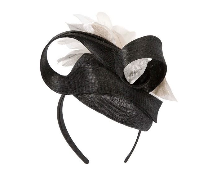 Tall black pillbox fascinator with cream flower by Fillies Collection - Image 6