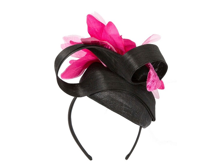 Tall black pillbox fascinator with fuchsia flower by Fillies Collection - Image 6