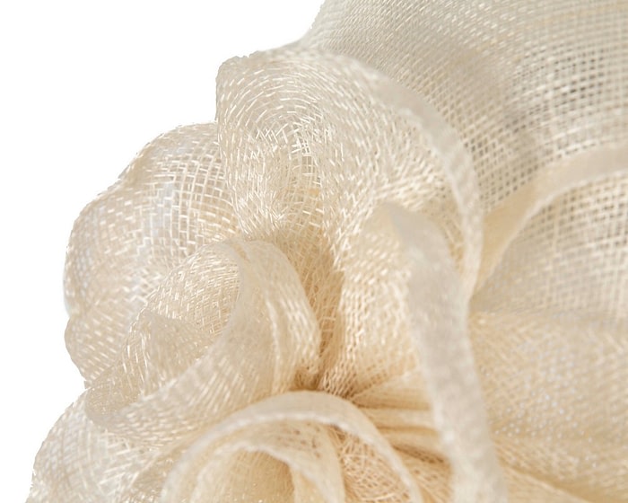 Fascinators Online - Cream cloche racing hat by Max Alexander