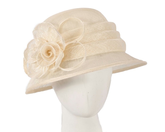Cream cloche racing hat by Max Alexander
