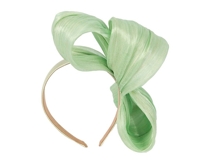 Mint green bow racing fascinator by Fillies Collection - Image 4