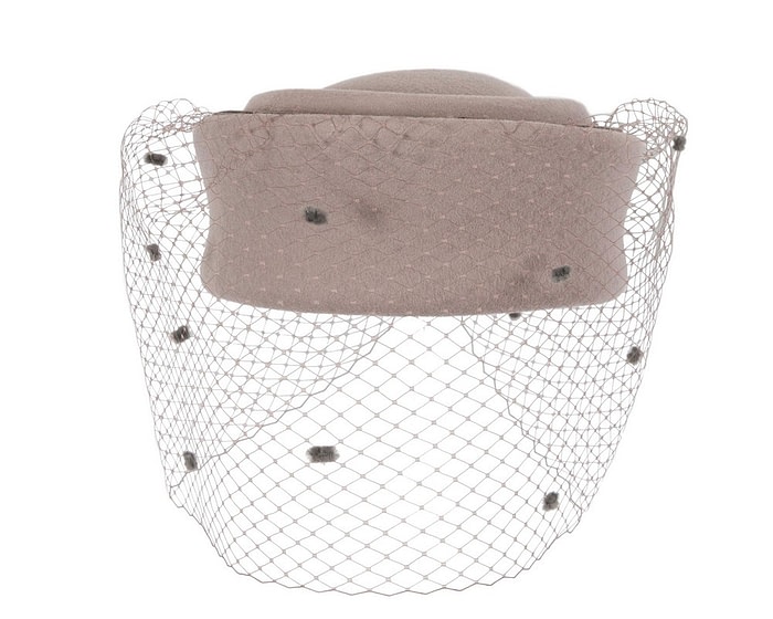 Large grey pillbox with face veil by Fillies Collection - Image 2
